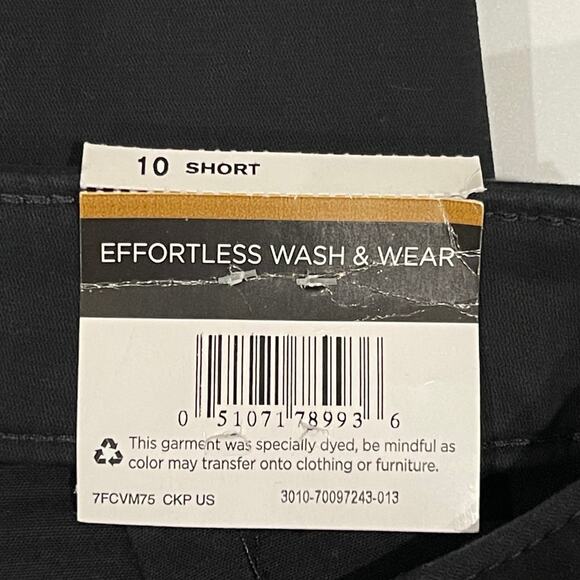 NEW Lee Women's Relaxed Fit All Day Straight Leg Pant 10 Short - Picture 7 of 9